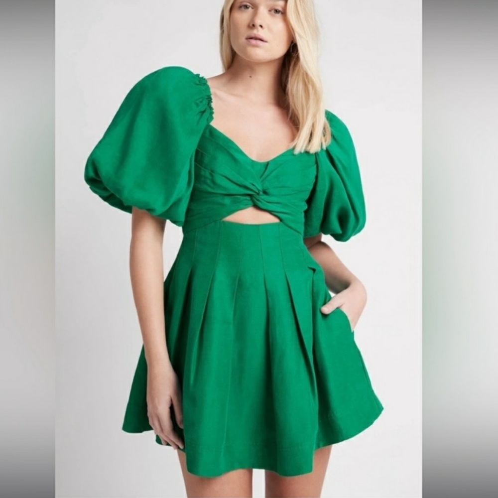 House of Harlow 1960 lush green mini dress
